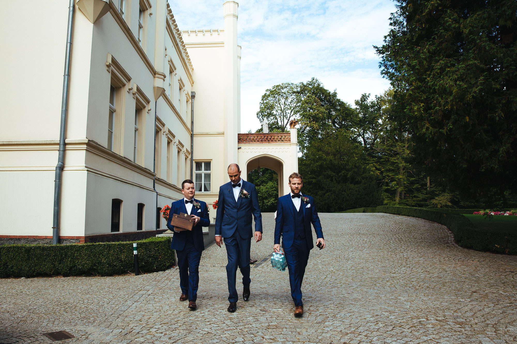 Palac-Mierzecin-Wedding-Photography (16 of 104)