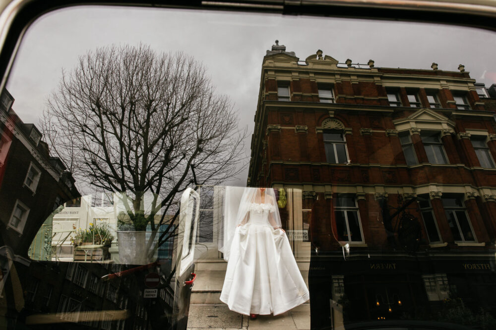 Fitzrovia Chapel Wedding and Union Club Reception
